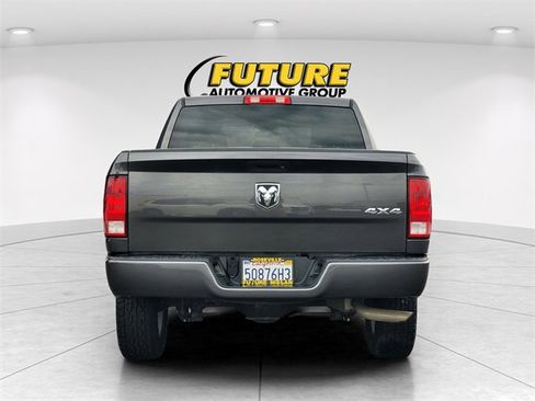 Used 2017 RAM 1500 Express image 5