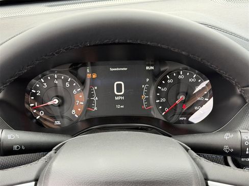 New 2026 Jeep Compass Latitude image 12