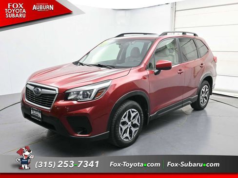 Used 2020 Subaru Forester Premium AWD/4WD image 2