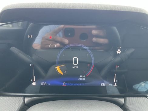 Used 2025 Chevrolet TrailBlazer ACTIV w/ Driver Confidence Package image 11