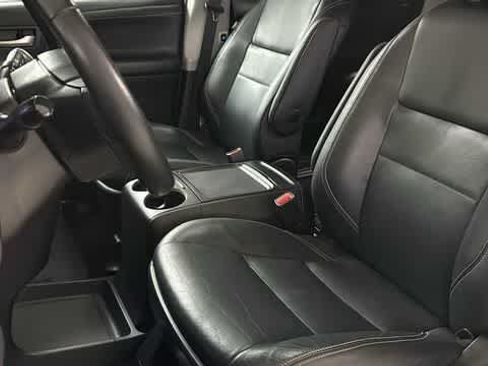 Used 2018 Toyota Sienna SE Premium FWD image 24