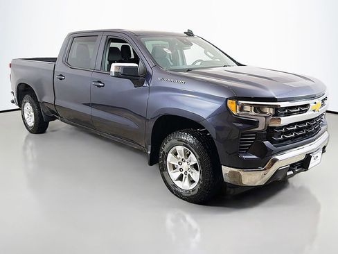 Used 2023 Chevrolet Silverado 1500 LT w/ Protection Package AWD/4WD image 2