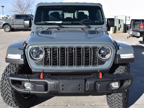 New 2026 Jeep Gladiator Rubicon image 2