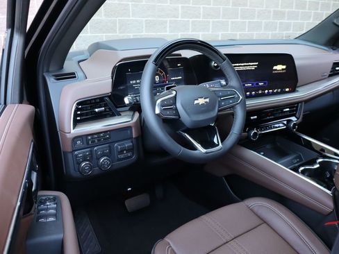 New 2026 Chevrolet Tahoe High Country AWD/4WD image 16