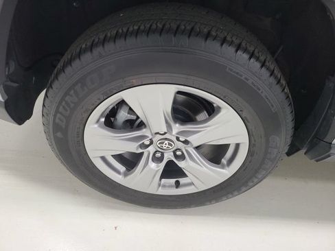 Certified 2023 Toyota RAV4 XLE AWD/4WD image 35