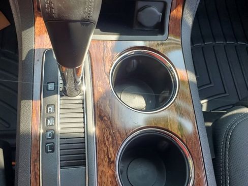 Used 2014 Chevrolet Traverse LT w/ All-Star Edition image 27