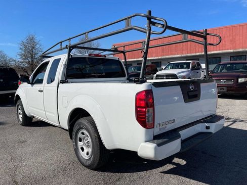 Used 2019 Nissan Frontier S image 4