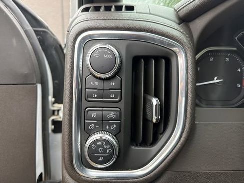 Used 2023 GMC Sierra 2500 Denali AWD/4WD image 14