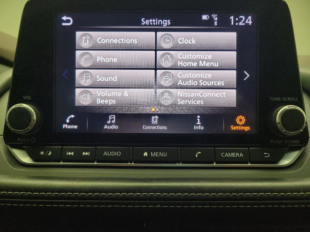 Used 2023 Nissan Rogue SV FWD image 25