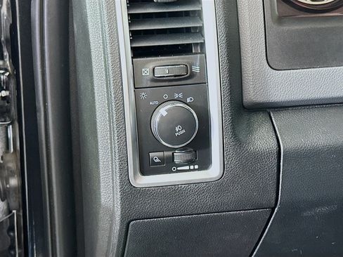 Used 2016 RAM 1500 Big Horn image 16