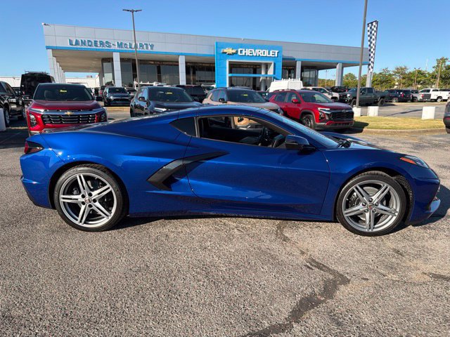 New 2027 Chevrolet Corvette Stingray Coupe w/ 2LT RWD image 2