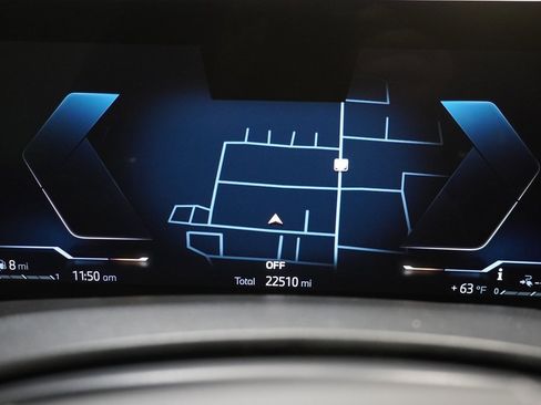 Certified 2024 BMW X5 xDrive50e w/ Premium Package image 25