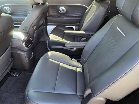 New 2026 Hyundai Ioniq 9 Limited image 11