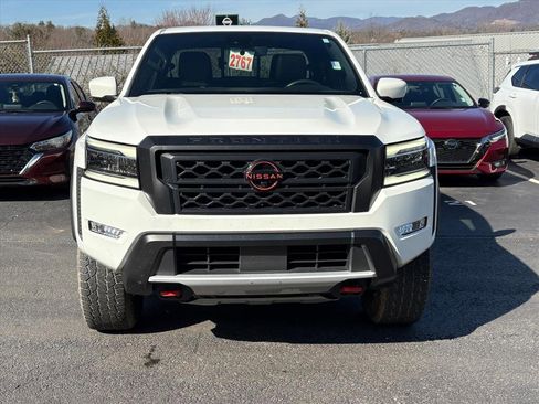 Used 2023 Nissan Frontier PRO-4X w/ Pro-4X Premium Package image 3