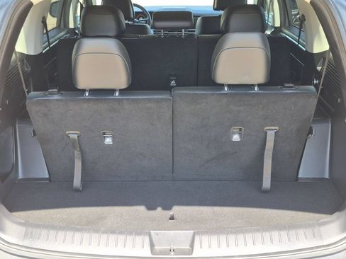 Used 2025 Hyundai Santa Fe SEL FWD image 25