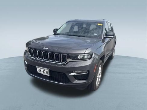 Used 2022 Jeep Grand Cherokee Limited RWD image 14