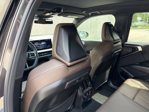 Used 2025 BMW X3 xDrive30i w/ Premium Package AWD/4WD image 18