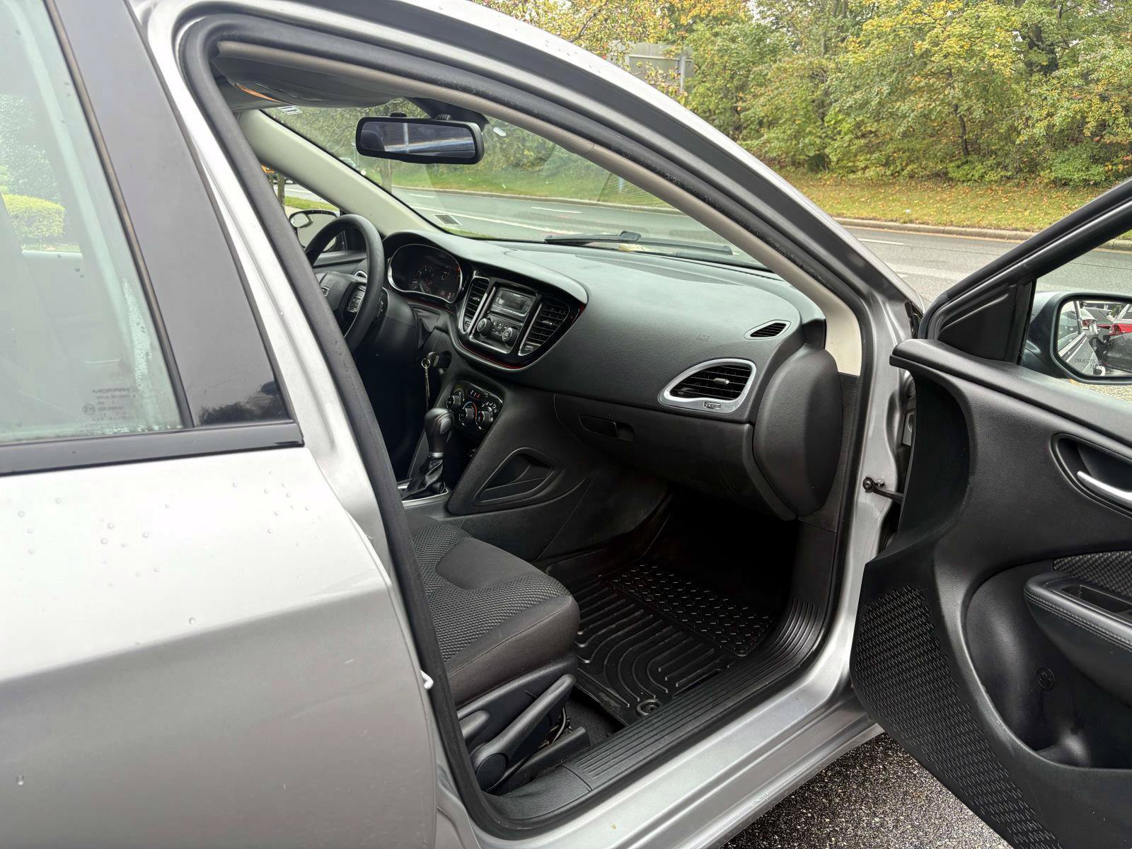Used 2015 Dodge Dart SE w/ Convenience Group FWD image 22