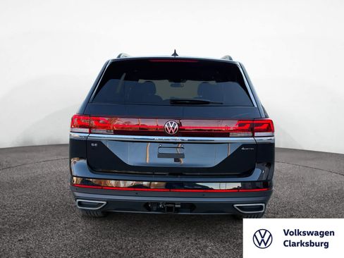 New 2026 Volkswagen Atlas SE image 4