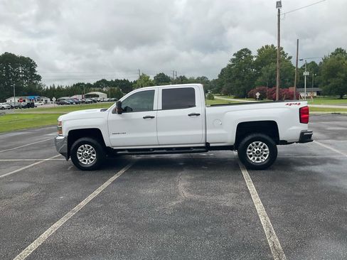 Used 2019 Chevrolet Silverado 2500 W/T w/ WT Convenience Package AWD/4WD image 12