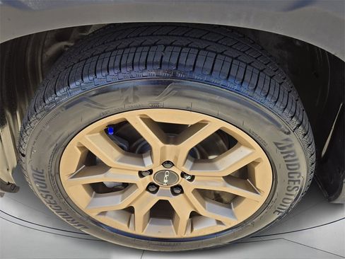 Certified 2023 Honda Pilot Touring image 8