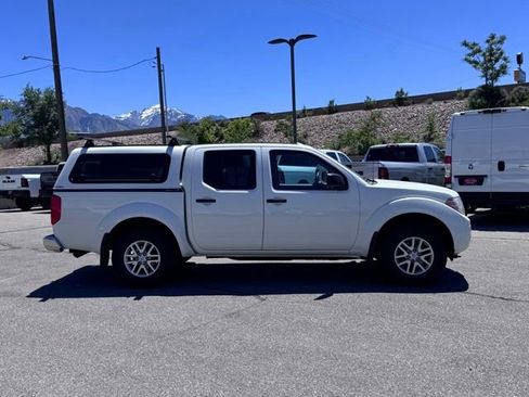 Used 2017 Nissan Frontier SV AWD/4WD image 7