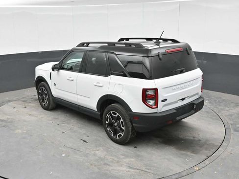 Used 2023 Ford Bronco Sport Outer Banks w/ Tech Package AWD/4WD image 12