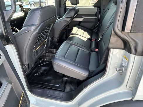 Certified 2023 Ford Bronco Badlands AWD/4WD image 11