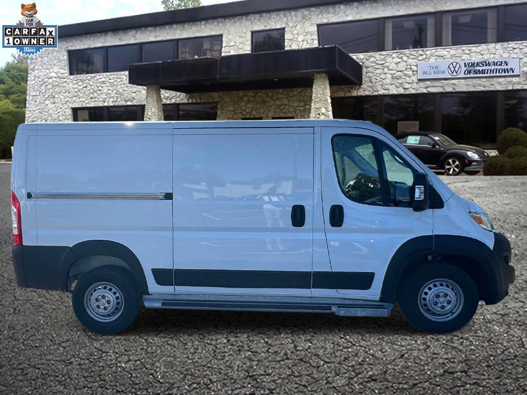Used 2025 RAM ProMaster 2500 w/ U-Haul Equipment Group FWD image 4