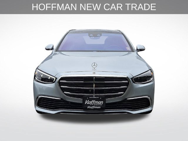 Used 2022 Mercedes-Benz S 580 4MATIC Sedan image 3