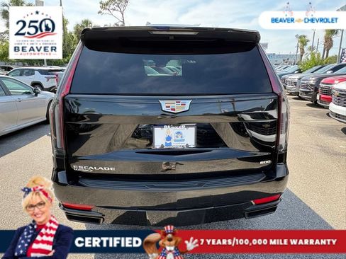 Used 2023 Cadillac Escalade Sport AWD/4WD image 6