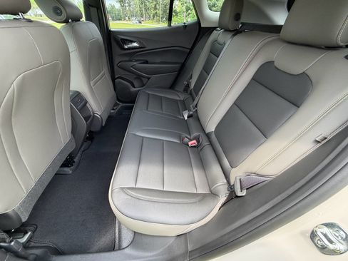 New 2026 Chevrolet Trax ACTIV w/ Driver Confidence Package FWD image 16