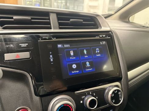 Used 2015 Honda Fit EX image 30