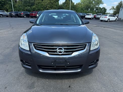 Used 2011 Nissan Altima 2.5 S FWD image 8
