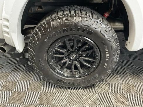 Used 2022 Ford F150 XLT w/ Equipment Group 302A High AWD/4WD image 39