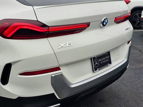 Used 2023 BMW X6 xDrive40i w/ Premium Package image 14
