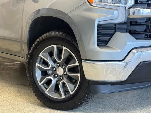 Certified 2024 Chevrolet Silverado 1500 LT image 3