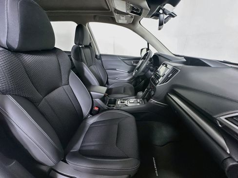 Used 2024 Subaru Forester Premium AWD/4WD image 30