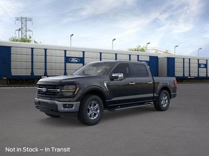 New 2025 Ford F150 XLT w/ Equipment Group 302A MID