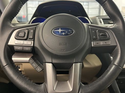 Used 2017 Subaru Outback 2.5i Limited image 15