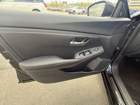Certified 2025 Nissan Sentra SV w/ All-Weather Package FWD image 13
