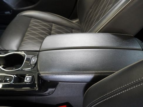 Used 2023 Buick Envision Avenir image 25