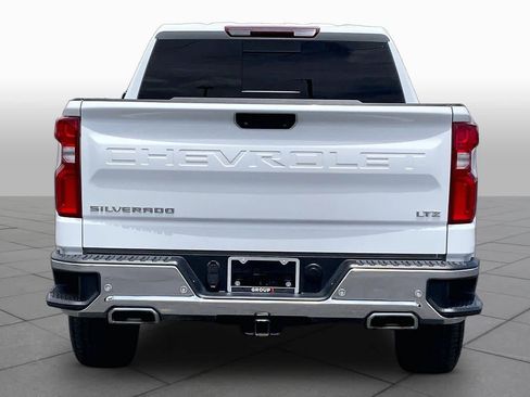 Used 2022 Chevrolet Silverado 1500 LTZ AWD/4WD image 5