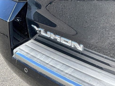 Used 2019 GMC Yukon Denali w/ Denali Ultimate Package image 34