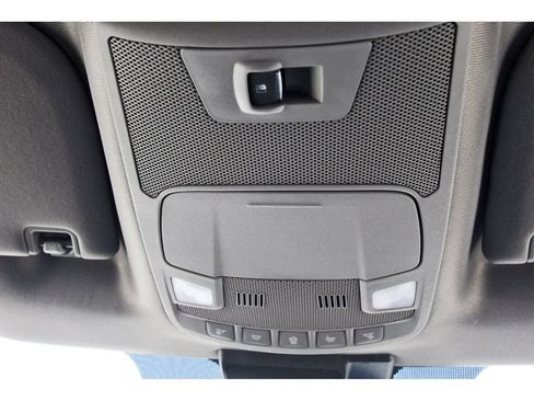 Used 2019 Ford F150 XLT w/ Equipment Group 302A Luxury AWD/4WD image 23