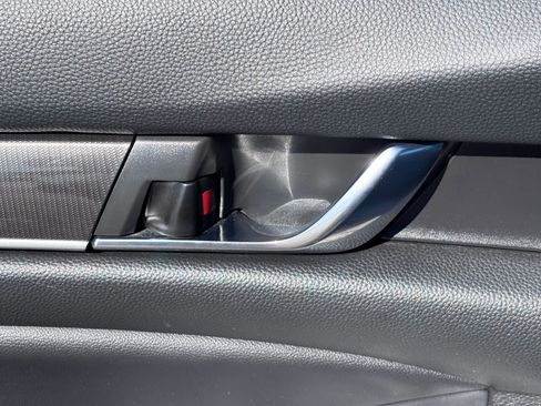 Certified 2022 Honda Accord Sport image 20