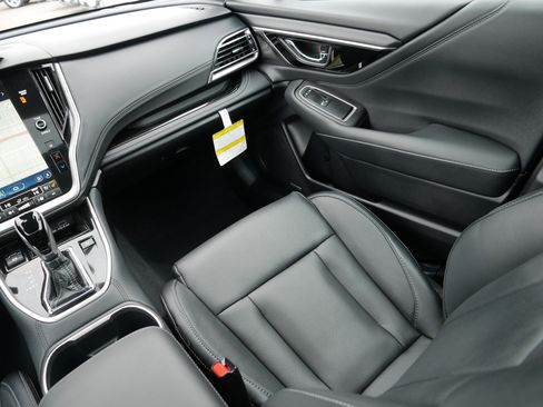 Certified 2025 Subaru Outback Touring XT w/ Popular Package #2 image 11