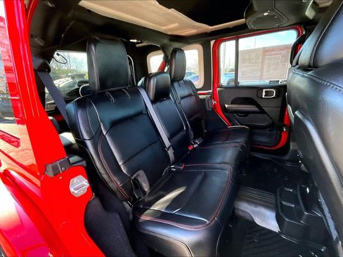 Used 2026 Jeep Wrangler Unlimited Rubicon image 24