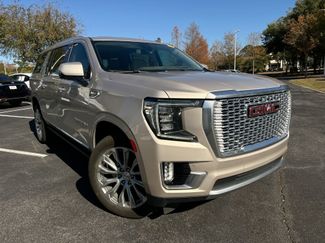 Used 2022 GMC Yukon XL Denali video 2
