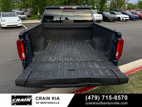 Used 2019 GMC Sierra 1500 SLT w/ SLT Premium Plus Package AWD/4WD image 28